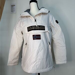 listing-status-banner